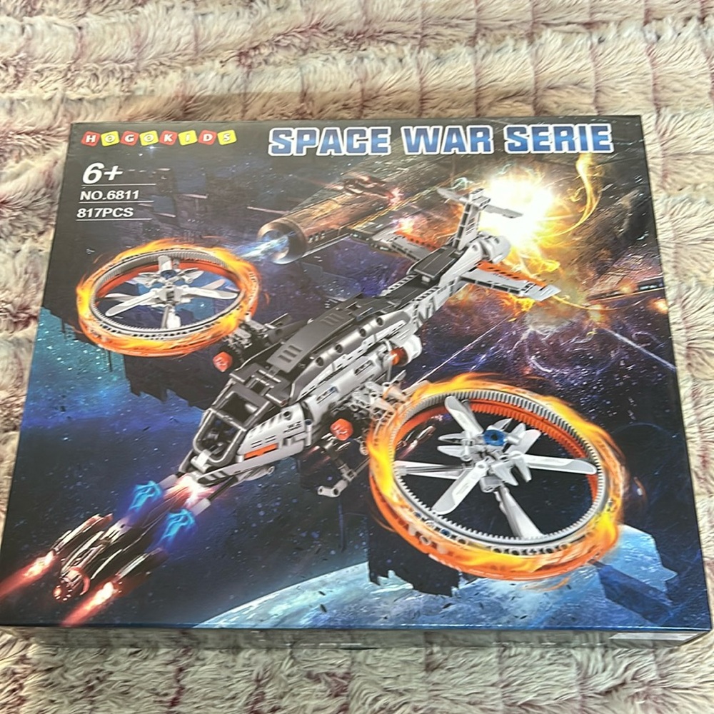 HOGOKIDS Star Space Warship Building Set
